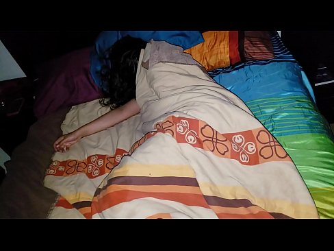 ❤️ El fillastre renya la seva jove madrastra mentre dorm. ❌ Porno al ca.cbddeluxe.top ❌️